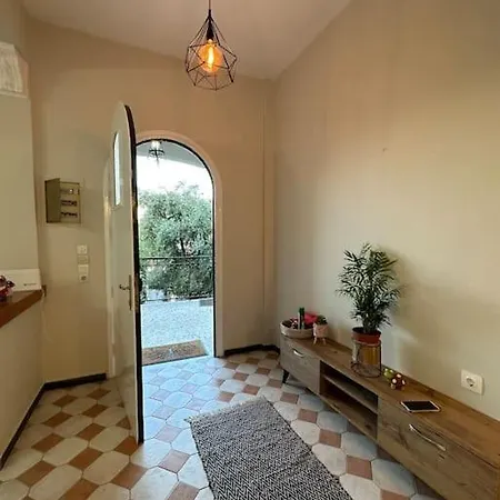 Olive Tree The Master Bed And Balcony 公寓 *